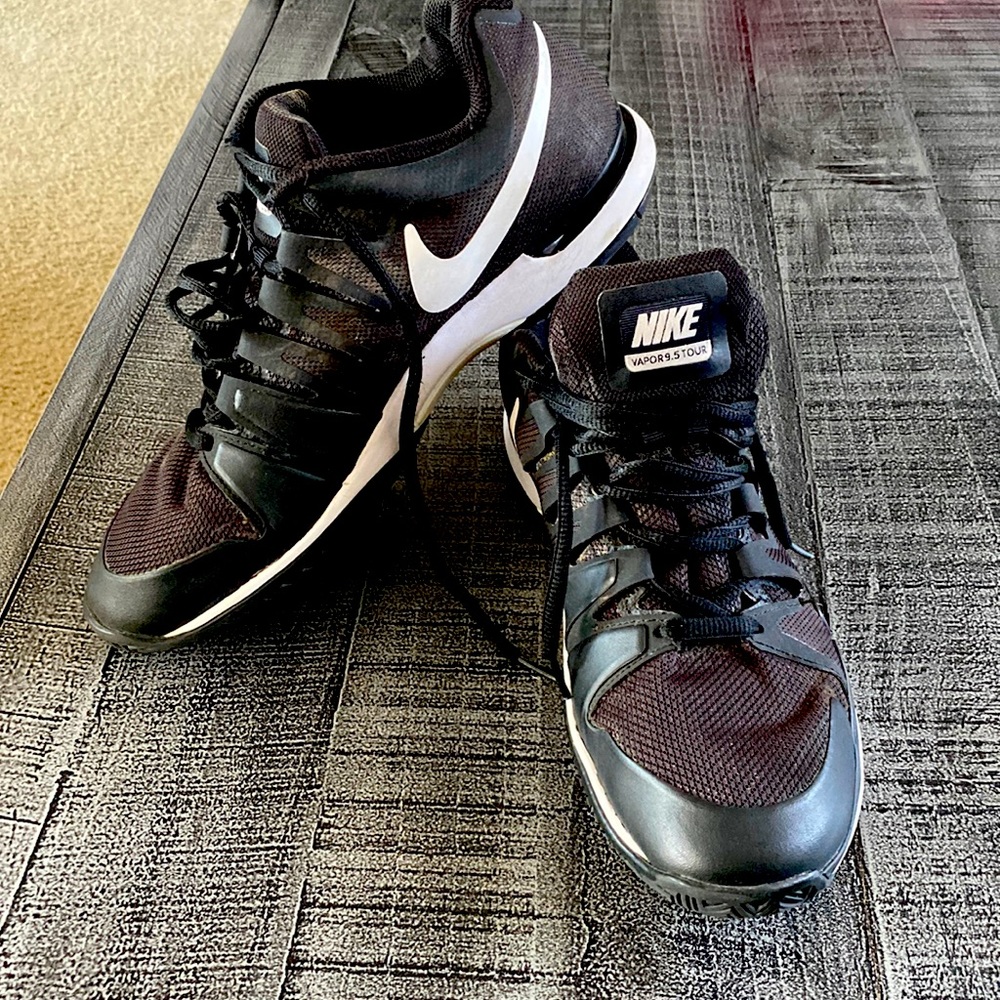 Nike Zoom Vapor 9.5 Tour.  Men’s Size 10.  Black with white.